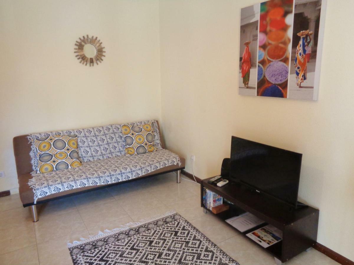 Apartamento Praia Dos Salgados อัลบูเฟรา ภายนอก รูปภาพ
